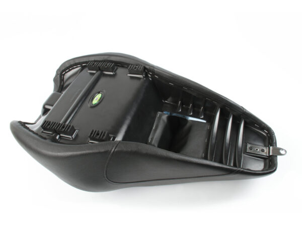 HARLEY-DAVIDSON FLH/FLT 2008+, FASTBACK, BLACK CROCODILE, TOPSTITCH. - Image 2