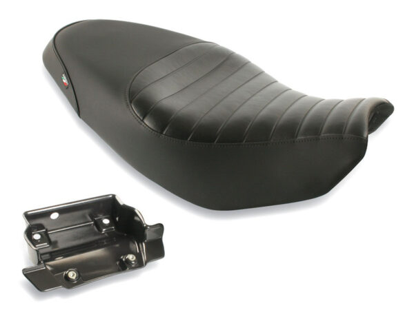 DUCATI SCRAMBLER 803CC 2015-22, BLACK VINTAGE PLEATED, TWO-UP VERSION. INCLUDES TOOL TRAY